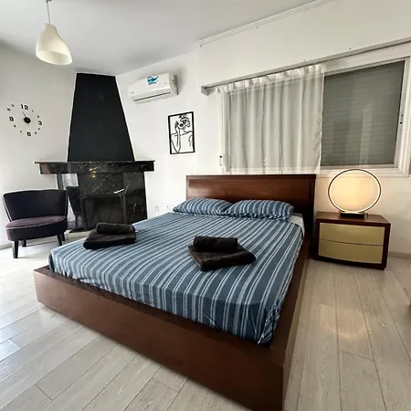 Appartement Floor In With View! *