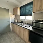 Floor In With View! Apartment *